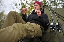 KORDA Tk Hoodie Black 3 KORDA Tk Hoodie Black - Afbeelding 3