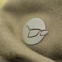 KORDA Tk Hoodie Dark Olive 7 KORDA Tk Hoodie Dark Olive -Hareco Hengelsport Winkel korda tk hoodie dark olive 3